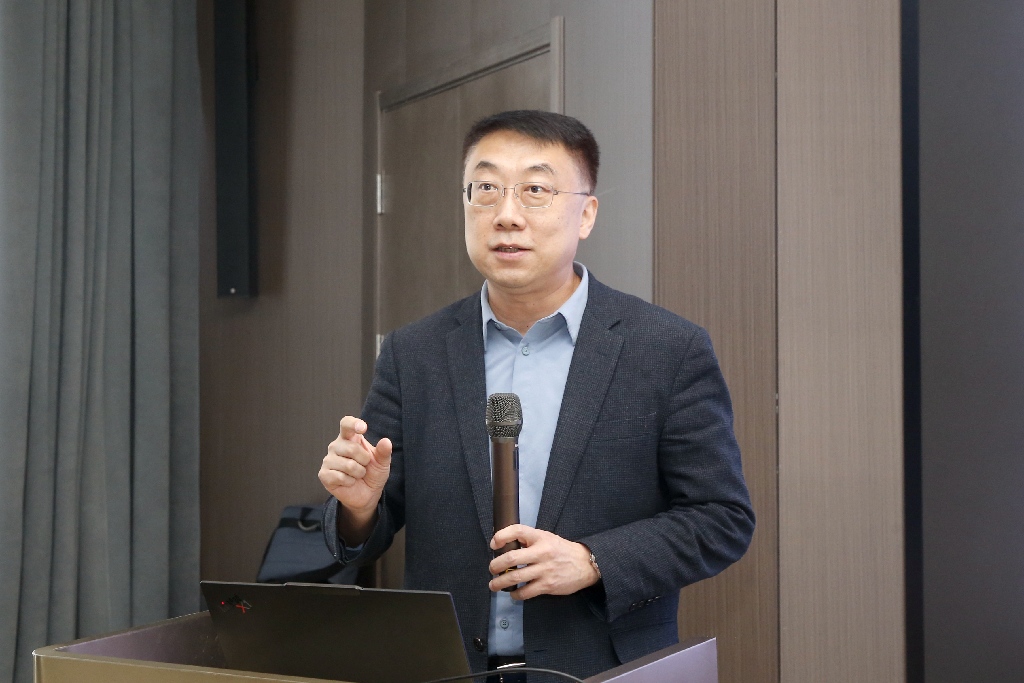 自主智能无人系统与具身智能学术论坛暨亚洲控制协会无人系统专业委员会成立大会在做爱视频
隆重召开图片9.jpg